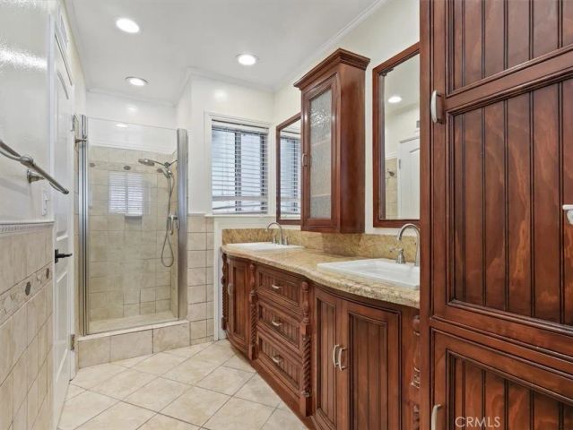 8501 Enfield Avenue, Northridge, CA 90011