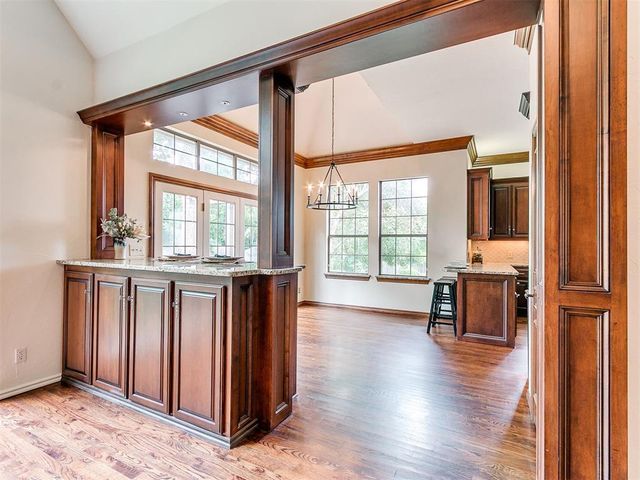 2917 Kingwood Drive, Edmond, OK 73013