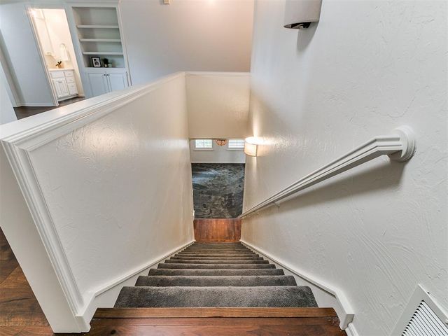 2917 Kingwood Drive, Edmond, OK 73013