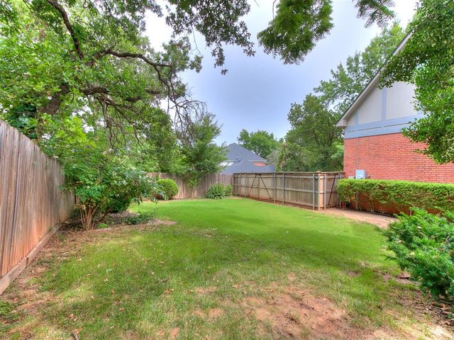 2917 Kingwood Drive, Edmond, OK 73013