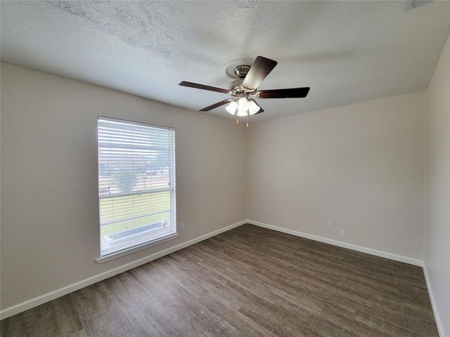 7907 Rumbling Wood Court, Houston, TX 77086