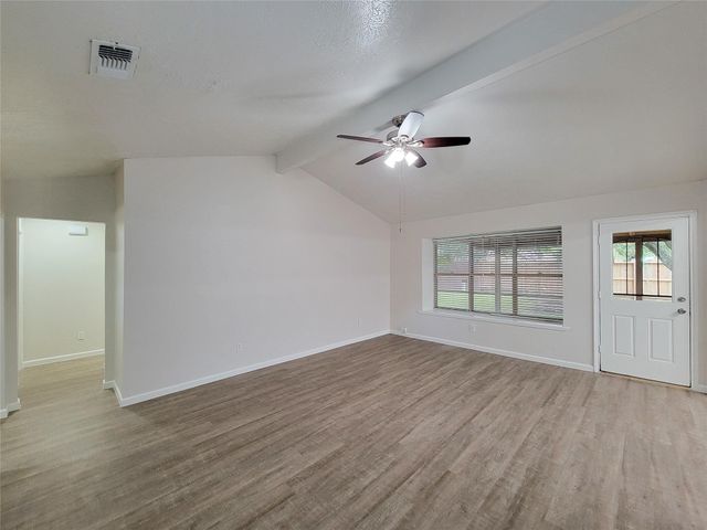 7907 Rumbling Wood Court, Houston, TX 77086