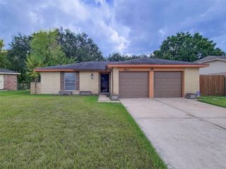 7907 Rumbling Wood Court, Houston, TX 77086