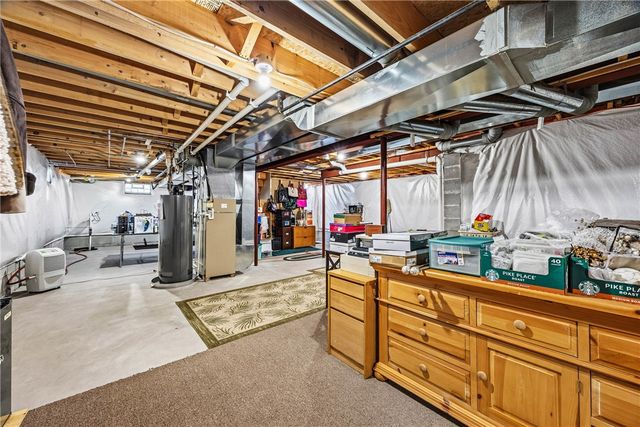 14 Marc Mar Trail, Gates, NY 14606