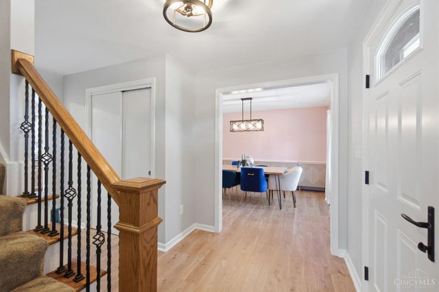 2042 Cortina Drive, Dayton, OH 45459