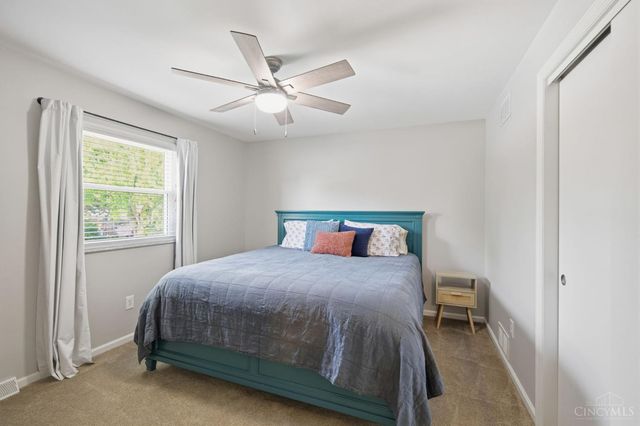 2042 Cortina Drive, Dayton, OH 45459