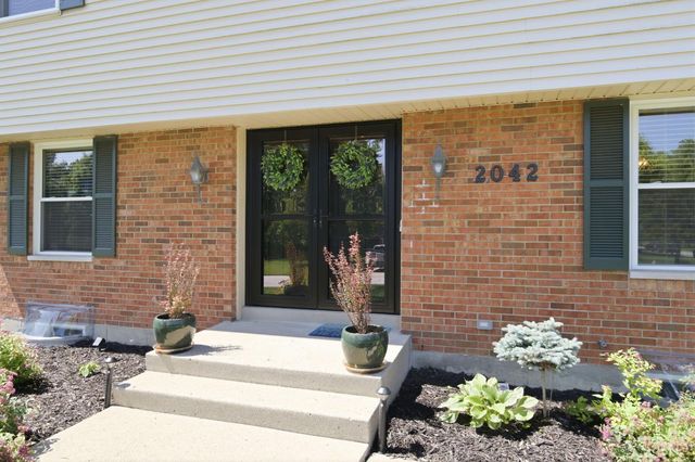 2042 Cortina Drive, Dayton, OH 45459