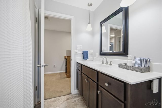 2042 Cortina Drive, Dayton, OH 45459