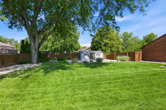 2042 Cortina Drive, Dayton, OH 45459