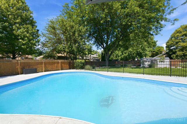 2042 Cortina Drive, Dayton, OH 45459