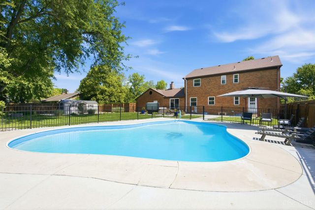 2042 Cortina Drive, Dayton, OH 45459