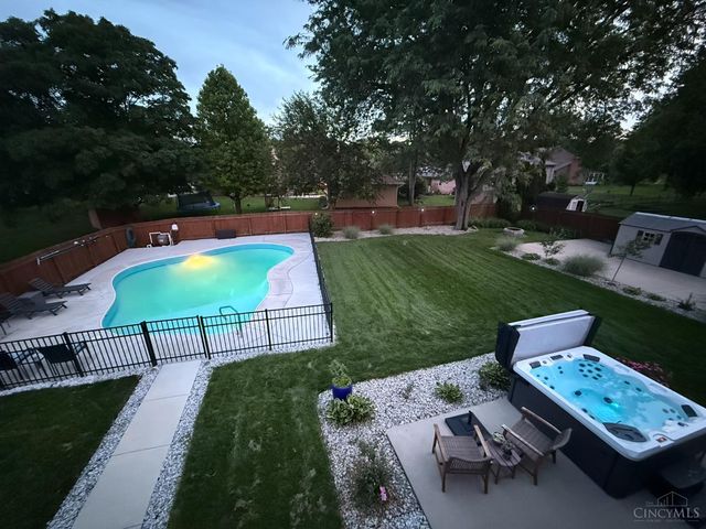 2042 Cortina Drive, Dayton, OH 45459