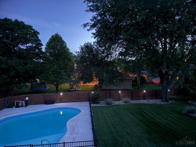 2042 Cortina Drive, Dayton, OH 45459