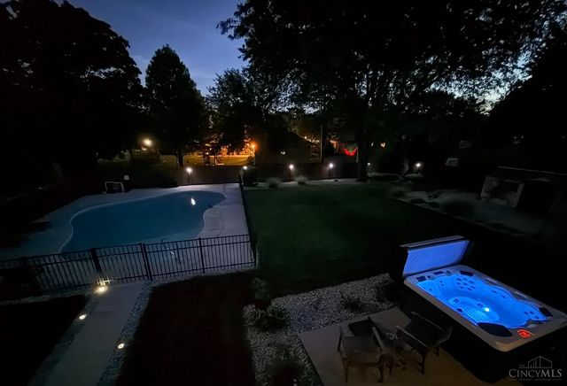 2042 Cortina Drive, Dayton, OH 45459