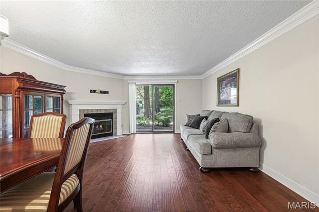 1333 Prospect Village Lane A, Ballwin, MO 63021