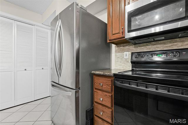 1333 Prospect Village Lane A, Ballwin, MO 63021