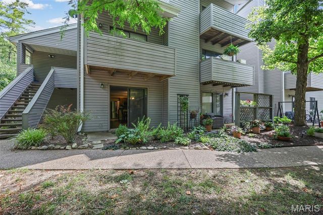 1333 Prospect Village Lane A, Ballwin, MO 63021