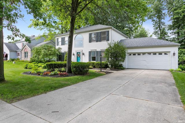 26641 Hampton Woods Drive, Elkhart, IN 46514