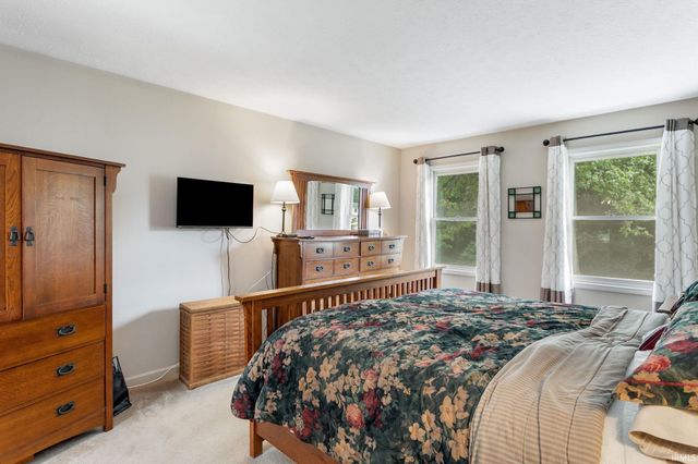 26641 Hampton Woods Drive, Elkhart, IN 46514