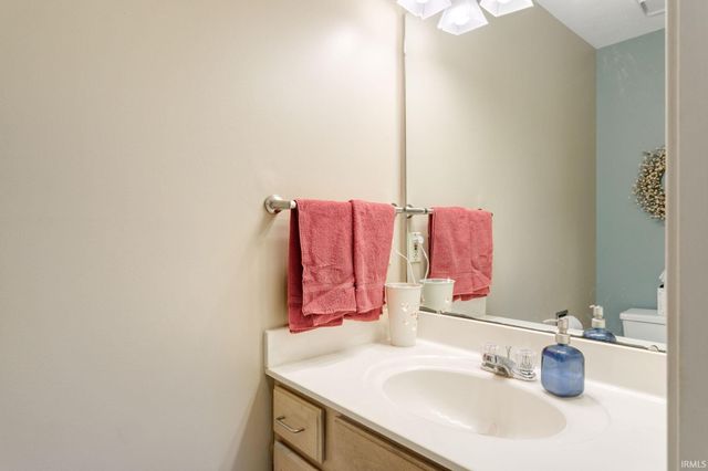 26641 Hampton Woods Drive, Elkhart, IN 46514