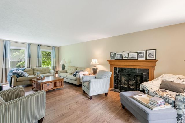 26641 Hampton Woods Drive, Elkhart, IN 46514