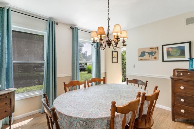 26641 Hampton Woods Drive, Elkhart, IN 46514