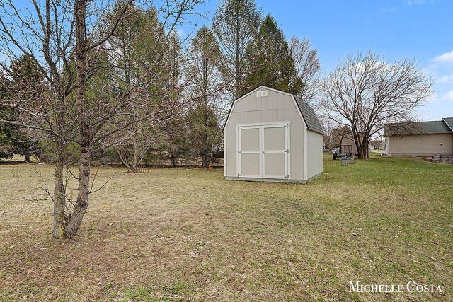 1791 33rd Street, Allegan, MI 49010