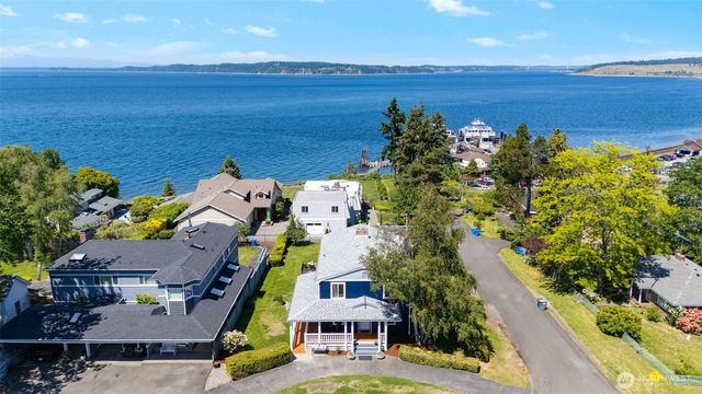 615 613 Lafayette Street, Steilacoom, WA 98388