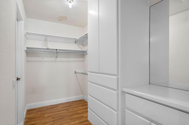 703 Dunbarton Cir, Sacramento, CA 95825