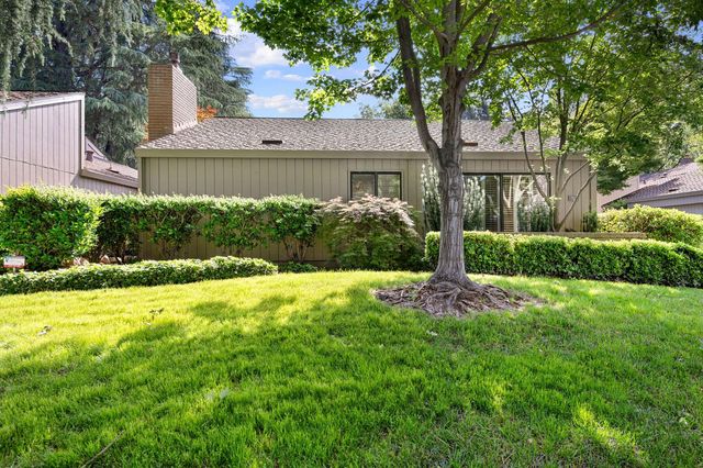 703 Dunbarton Cir, Sacramento, CA 95825