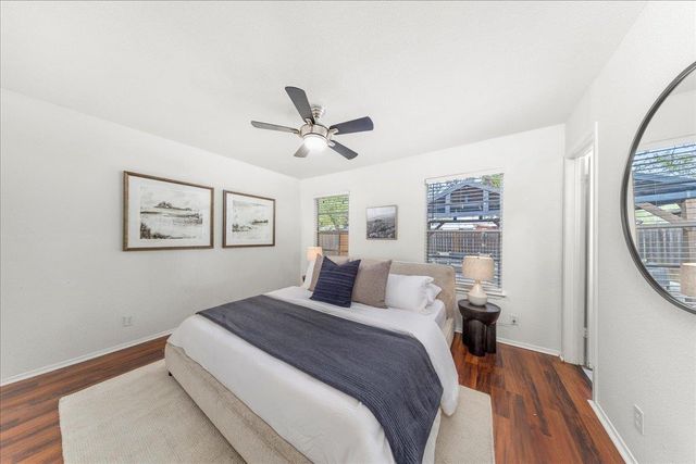 5108 Emerald Forest DR, Austin, TX 78745