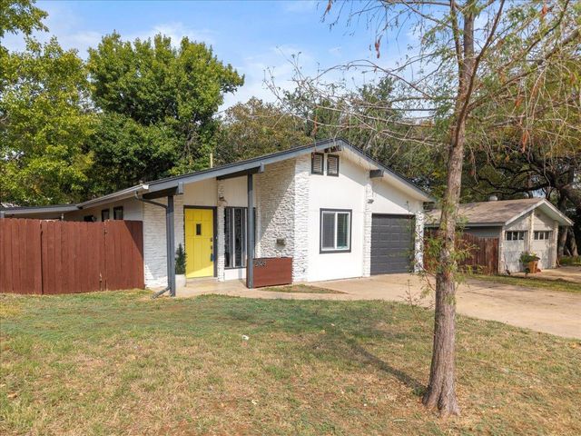 5108 Emerald Forest DR, Austin, TX 78745