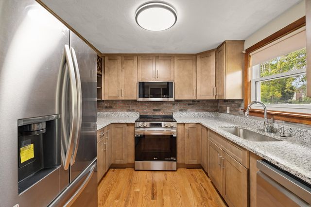 108 Welsford St, Brockton, MA 02302