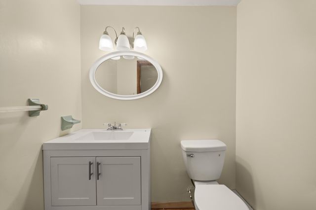 108 Welsford St, Brockton, MA 02302