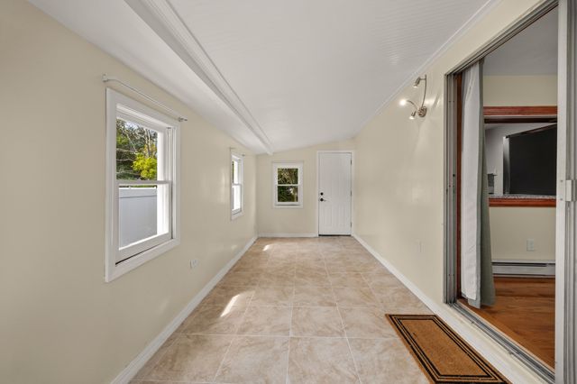 108 Welsford St, Brockton, MA 02302