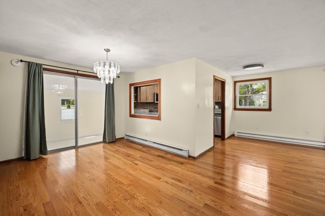 108 Welsford St, Brockton, MA 02302