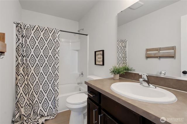 19406 19th Ave Ct E, Spanaway, WA 98387