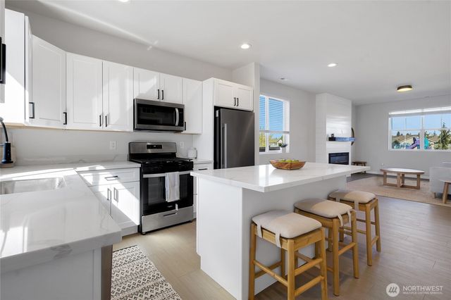 19406 19th Ave Ct E, Spanaway, WA 98387