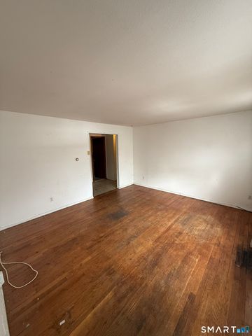 33 Allen Place, New Haven, CT 06512