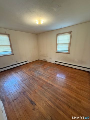 33 Allen Place, New Haven, CT 06512