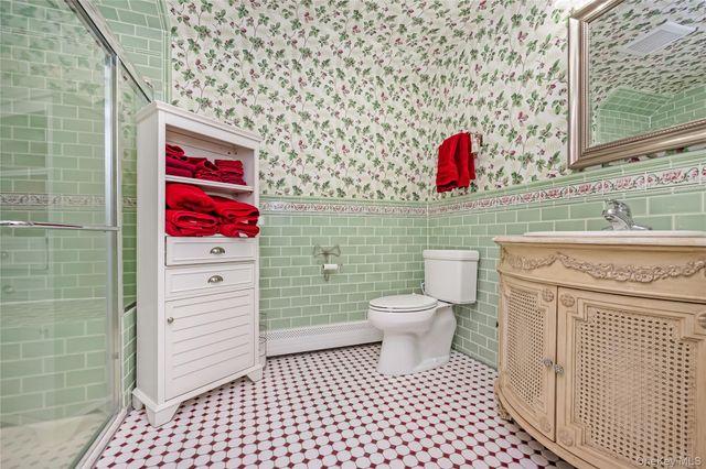 159 Avon Place, West Hempstead, NY 11552