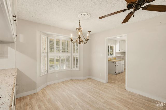 5300 Shafter Road, Bakersfield, CA 93313