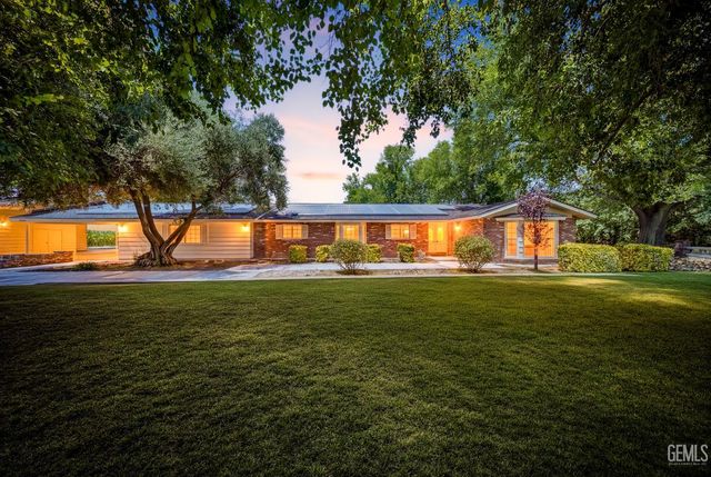 5300 Shafter Road, Bakersfield, CA 93313