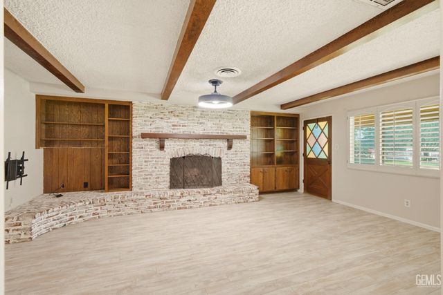 5300 Shafter Road, Bakersfield, CA 93313