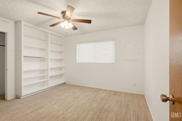 5300 Shafter Road, Bakersfield, CA 93313
