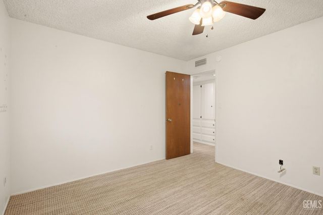 5300 Shafter Road, Bakersfield, CA 93313