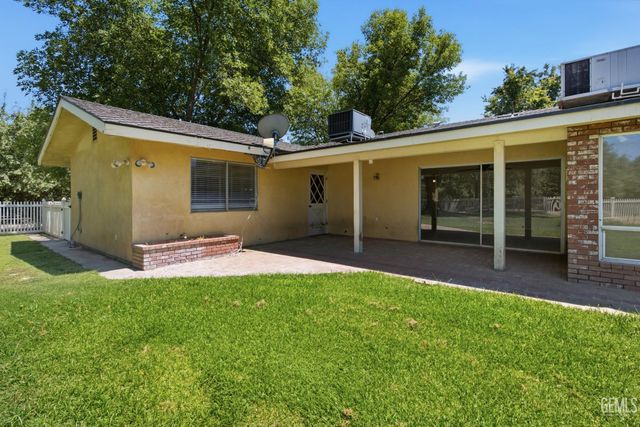 5300 Shafter Road, Bakersfield, CA 93313