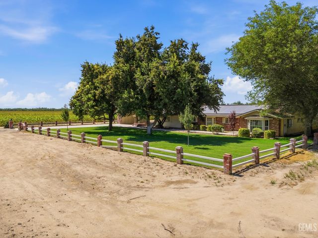 5300 Shafter Road, Bakersfield, CA 93313