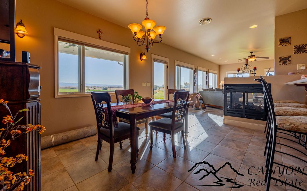 4924 Orchard Bench Rd, Basin, WY 82410 photo 11