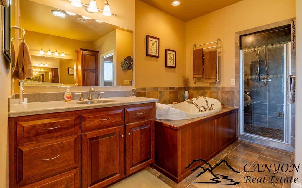 4924 Orchard Bench Rd, Basin, WY 82410 photo 25